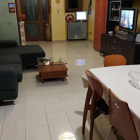 Andromeda Con 3 Da Letto, Parcheggio Privato E 2 Bagni *